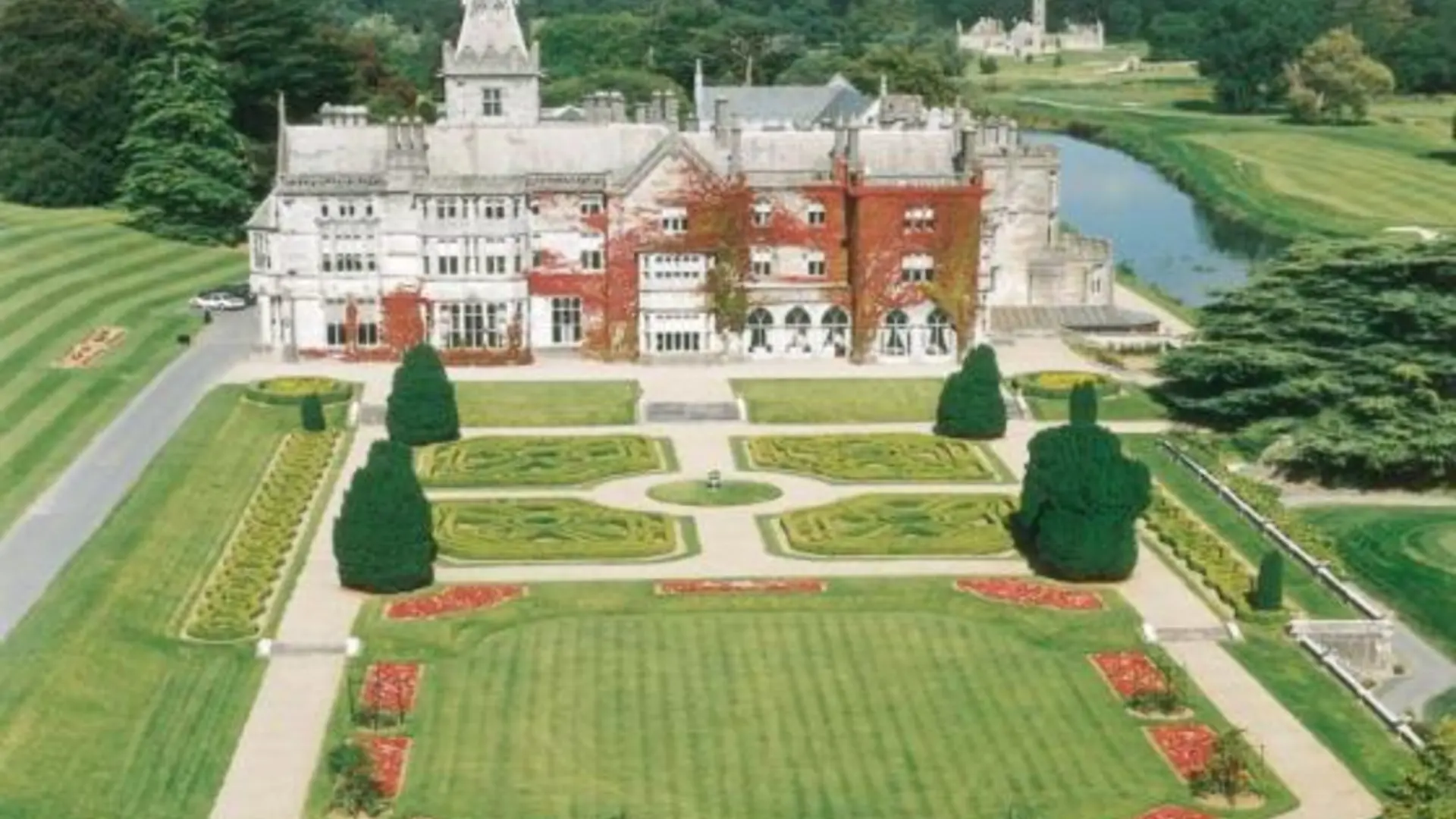 Ireland "Emerald Isle" Luxury Heli Golf Tour