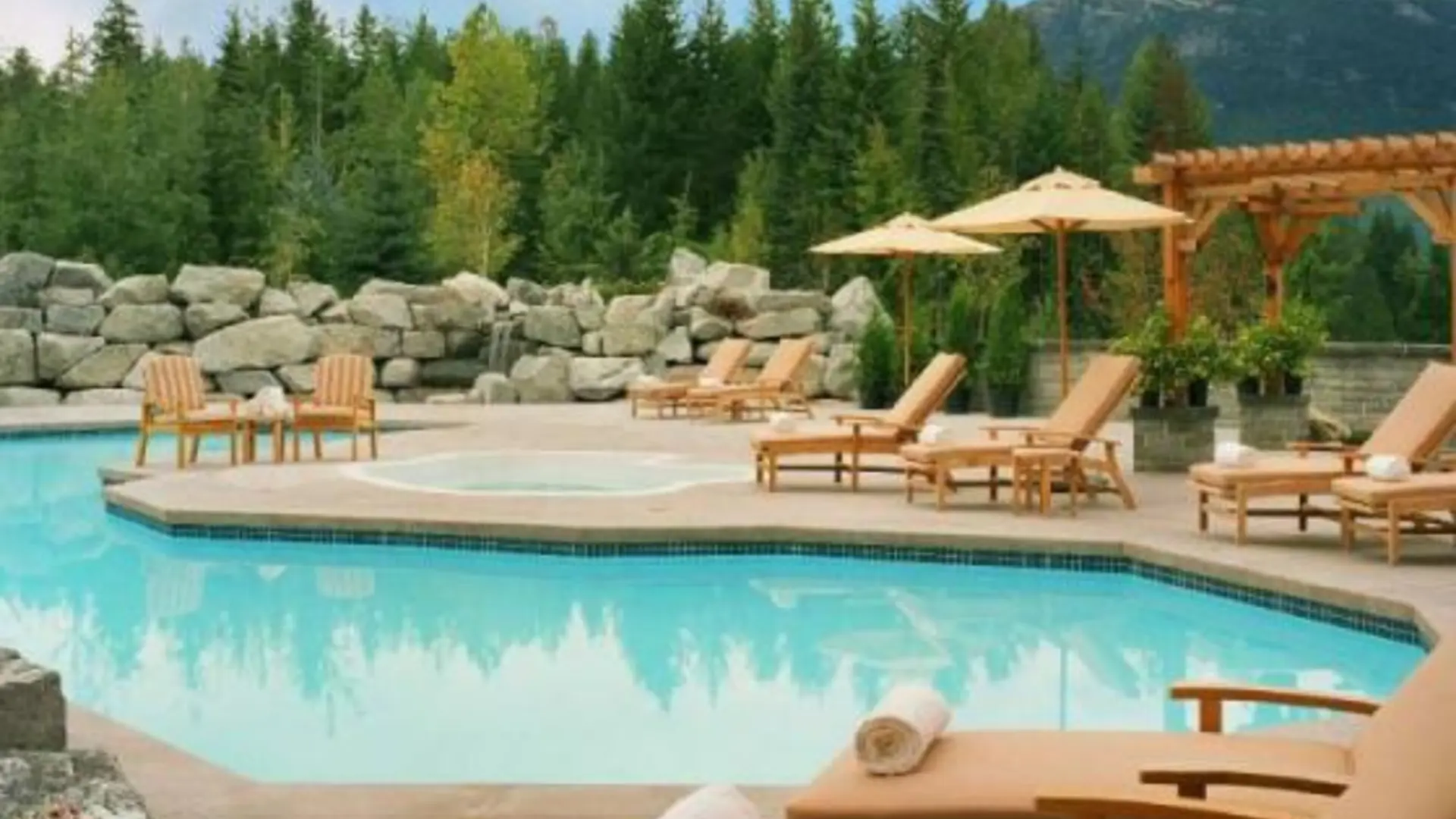 Whistler Luxury - Four Seasons Resort Whistler